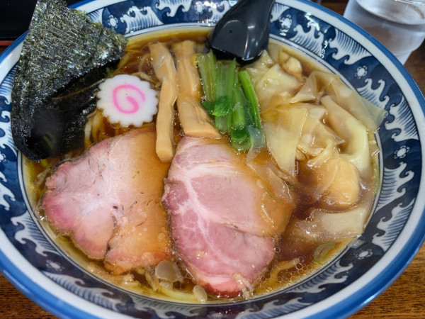 「ワンタンメン1050円」@手打ちラーメン 英の写真