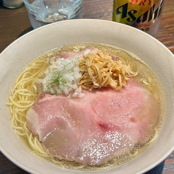 「潮そば＋缶ビール」@大磯 海そばの写真
