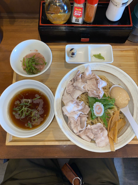 「飛騨結旨豚しゃぶの冷やしとろ玉つけ麺特製大盛り¥1,850円(限」@らぁめん 麺彩家の写真