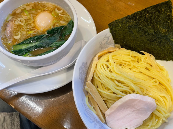 「濃厚しょうゆつけ麺＋味玉（1250円）」@らーめん曳舟の写真