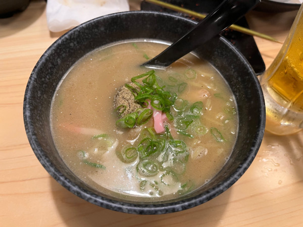「濃厚魚介豚骨ラーメン」@鳥貴族 仙台定禅寺通り店の写真