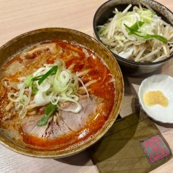 辛味噌らーめん＋野菜増し＋生姜