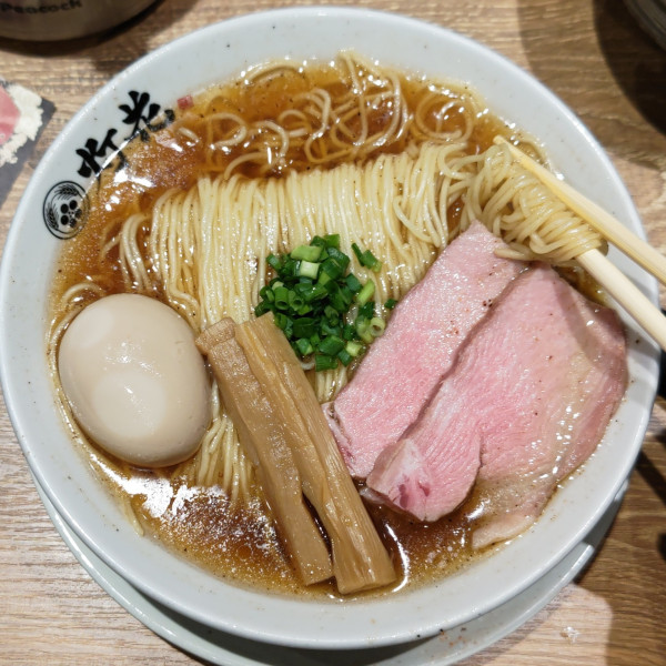 「味玉中華そば（1170円）＋麺大盛り（120円）」@鯛塩そば 灯花 ラーメン滑走路店の写真