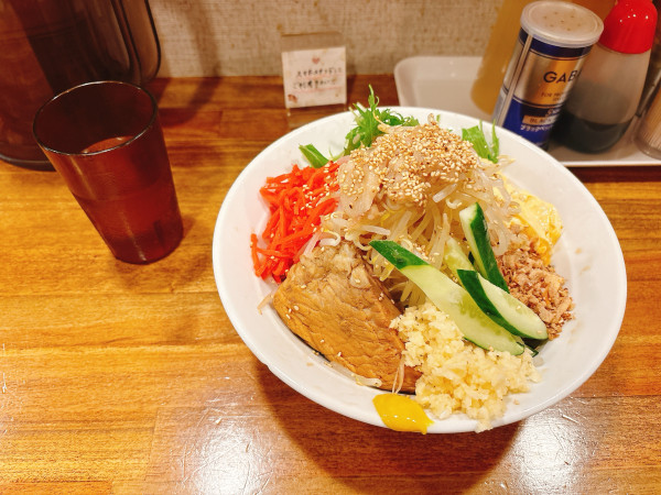 「冷やし中華」@豚ギャング 西新店の写真