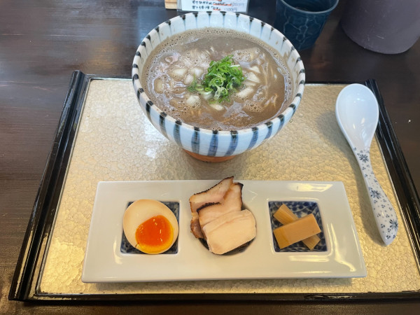 「特濃煮干しらぁ麺（塩）」@麺屋 八っすんばの写真