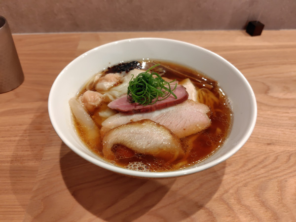 「特製醤油¥1700」@らぁめん鴇の写真