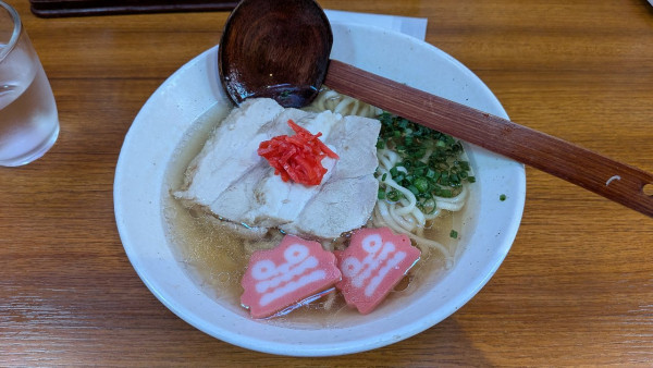 「沖縄そば¥800」@沖縄そば かんから食堂の写真