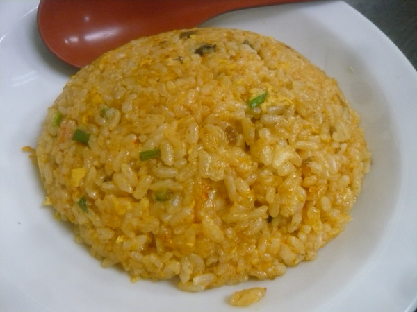 「半四川炒飯（温玉抜き）」@ラーメン餃子専科 天下一の写真