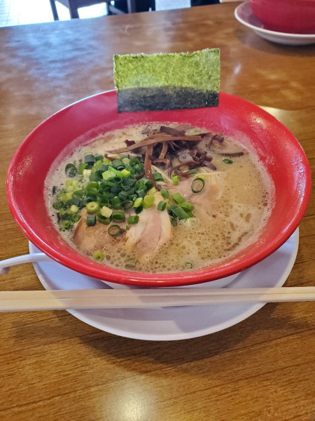 「とんこつラーメン」@博多長浜らーめん とんこつとん太の写真