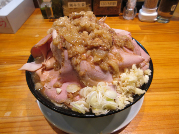 「限定　家系二郎チャーシューメン（１４５０円）」@らぁーめん 滿帆家の写真