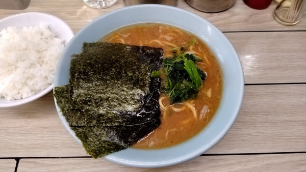 「ラーメン_900円」@らすた 代々木支店の写真