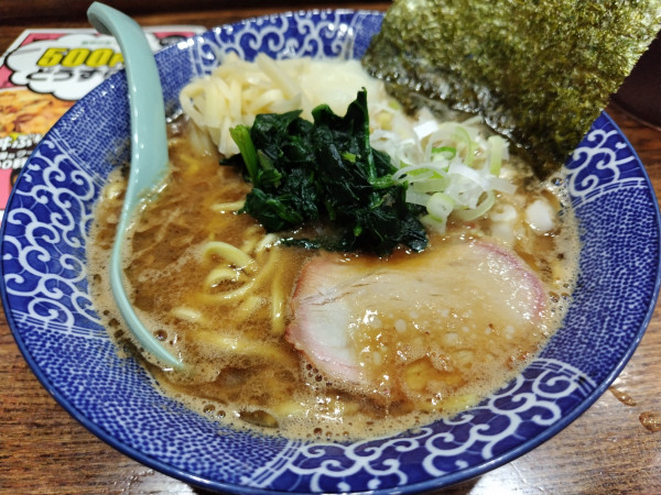 「【限定】どうずらラーメン　※㋗　＋ニンニク＆刻みショウガ」@豚骨醤油ラーメン まじめ家の写真