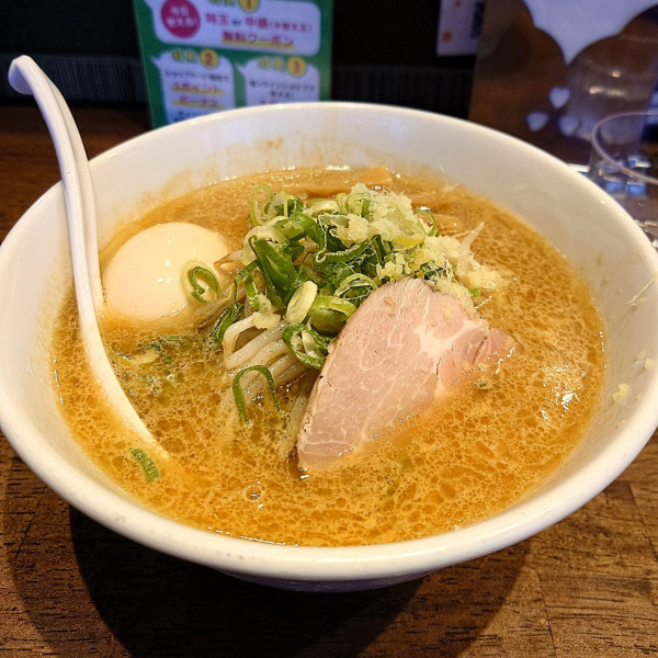 「味玉赤みそ」@麺屋 翔 みそ処の写真