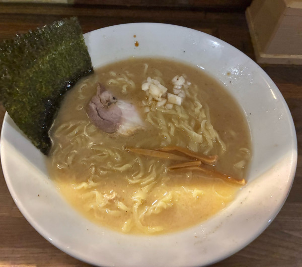 「ラーメン 800円」@とんこつラーメン 龍龍の写真