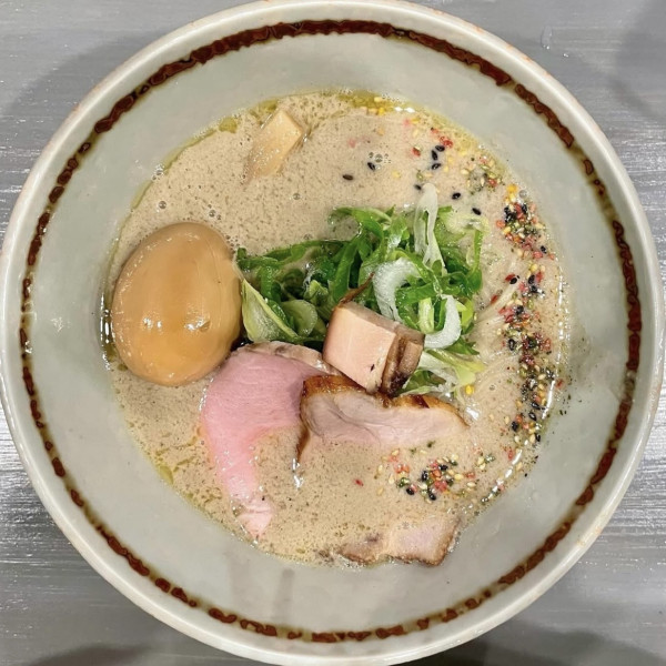 「濃厚なおそば【塩】」@麺房 鶏くらふとの写真