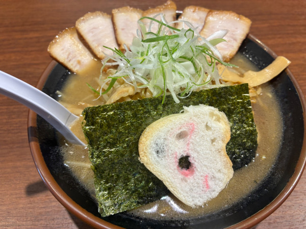 「もやし正油チャーシューメン：1300円」@ラーメン 二代目 けけけの写真