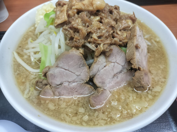 「にぼMAX　1050円」@肉煮干中華そば 鈴木ラーメン店の写真