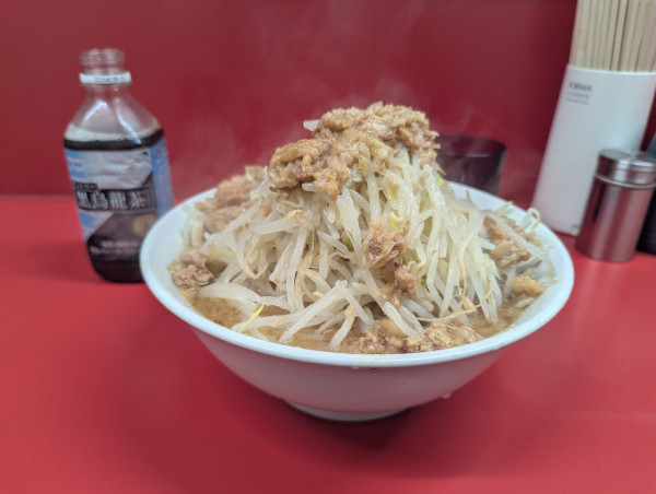 「小豚1枚850円」@ラーメン二郎 一橋学園店の写真