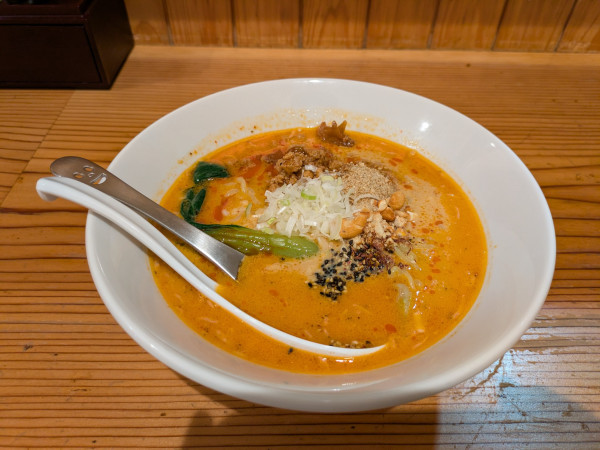 「坦々麺」@らぁめん白瀬の写真