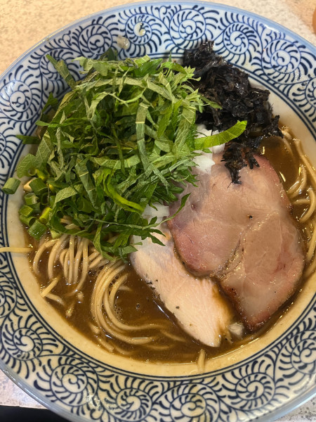 「濃厚煮干ラーメン」@破壊的イノベーションの写真