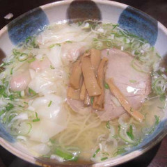 麺厨房あじさい JR函館駅店の画像