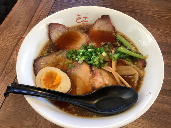 「チャーシューめん　900円」@らーめん 伽羅の写真
