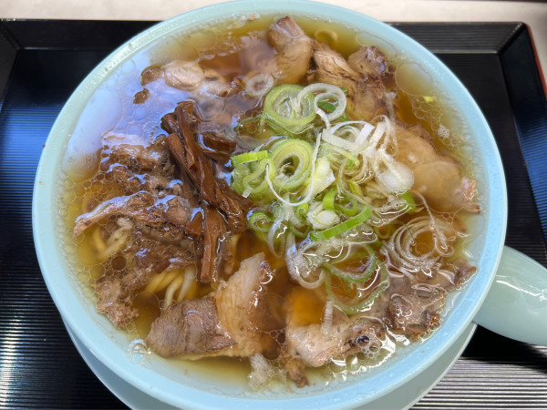 「中華そば」@新橋ニューともちんラーメン 神保町店の写真