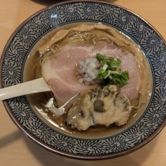 鴨と上州地鶏 中華そば 鷹の画像