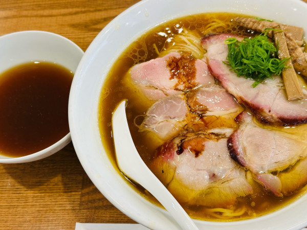 「らずんば つけ出汁付き 1,800円 肉増し 400円」@のスたの写真