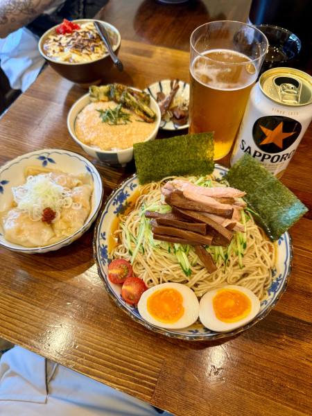 「奈つやの冷やし中華と雲呑皿」@奈つやの中華そばの写真