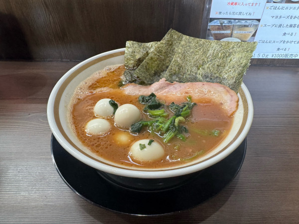 「ラーメン並(硬め)」@家系ラーメン ゆくる家の写真