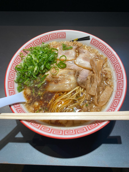 「尾道ラーメン大盛」@尾道ラーメンしょうや 福山駅前店の写真
