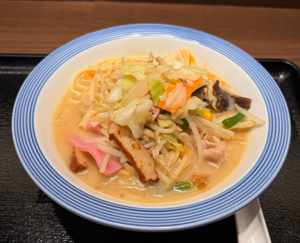 「スモールちゃんぽん（￥590）」@長崎ちゃんぽん リンガーハット 五反田東口店の写真