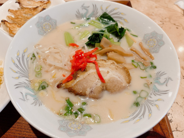 「豚骨ラーメン」@中華レストラン破天荒 住吉店の写真