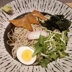 冷やしきつねそば