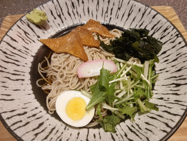 「冷やしきつねそば」@文殊 大手町店の写真