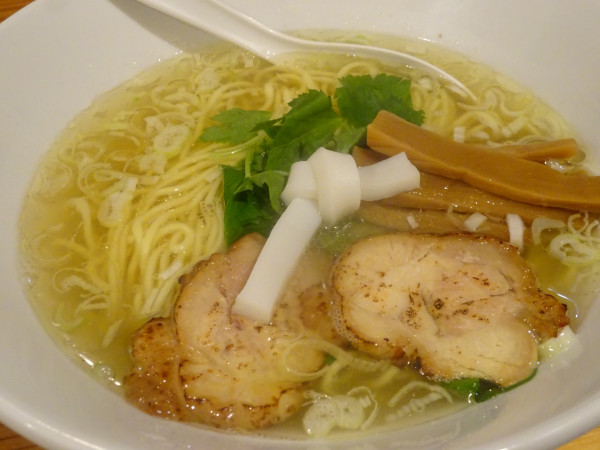 「塩らぁめん　850円」@らぁめん白瀬の写真