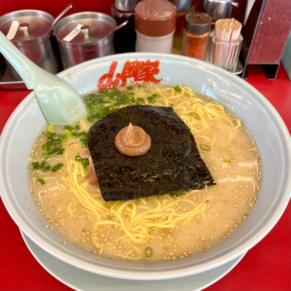 「朝ラーメン〝大盛〟」@ラーメン山岡家 太田店の写真