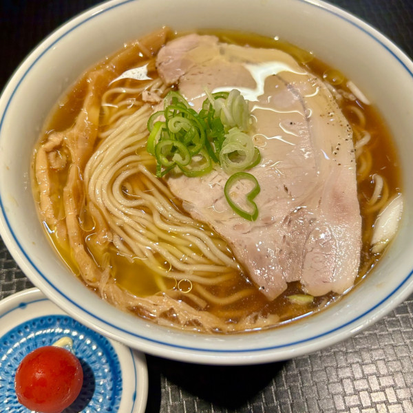 「鶏と水醤油らぁ麺（冷）」@ロックンビリーS1の写真