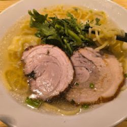 本丸塩らー麺(1,100)