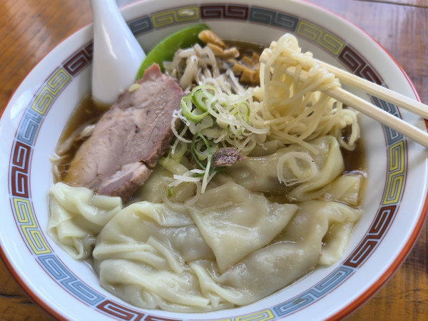 「ワンタン麺(920)」@永福拉麺の写真