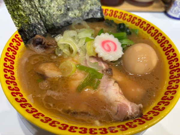 「上ラーメン＋和え玉」@ラーメン 三浦家の写真
