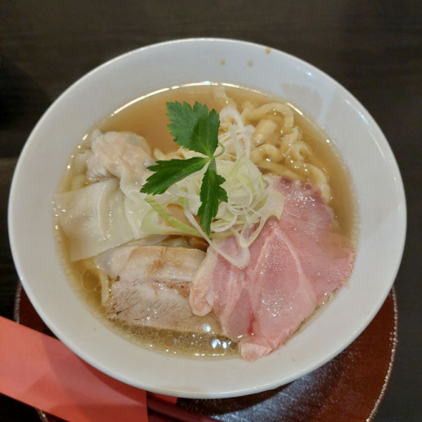 「白だししなそば 大盛」@手打ち正麺 Hachimitsuの写真