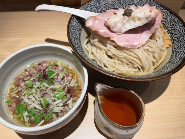 「厳選ずわい蟹つけめん」@鴨と蟹 中華そば 猿 調布南口店の写真