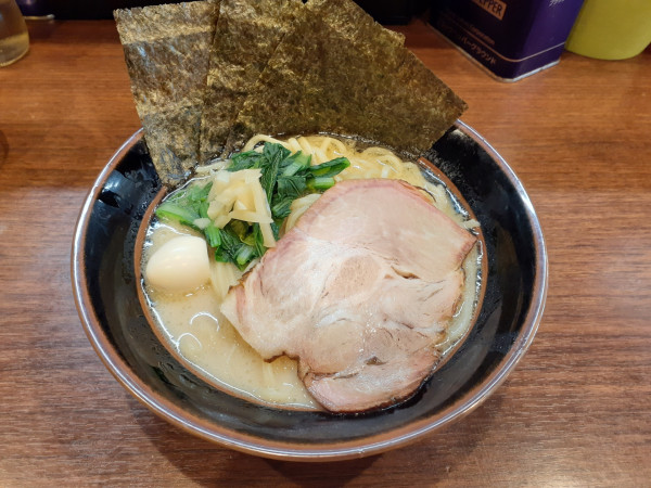 「塩ラーメン」@横浜家系ラーメン 大岡家 鶴川店の写真