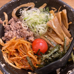 麺屋 蝉 関大前店の画像