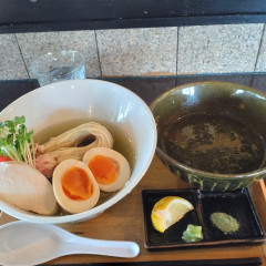 トモシビの画像