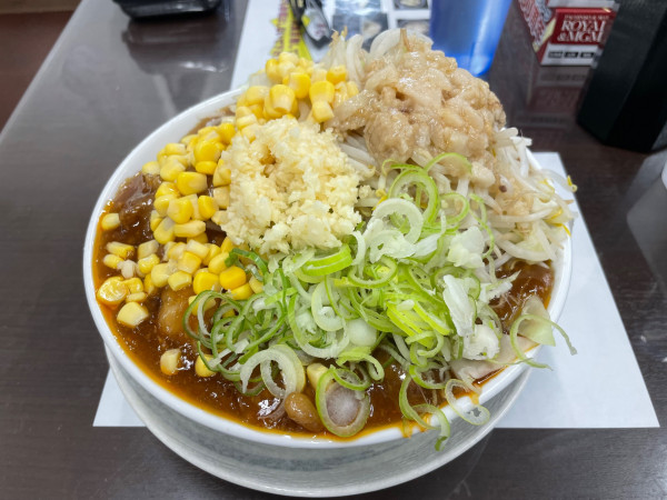 「焼肉冷やし」@ラーメン 富次郎 笠間友部店の写真