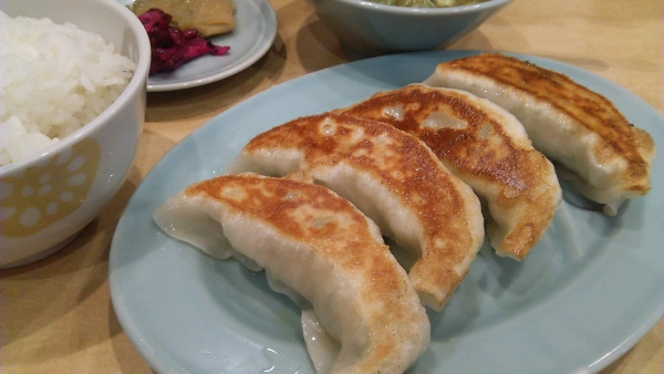「餃子定食 1100円」@麺工房 男爵 市川本店の写真
