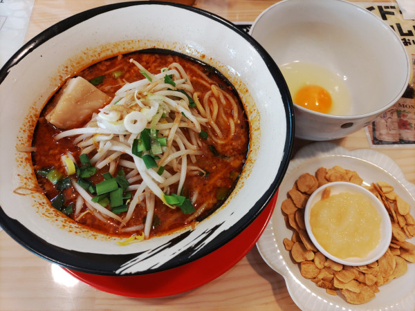 「カラシビ味噌（麺量100g）980円 TPマジガーリック他」@麺Laboタイガー＆ドラゴン 土浦店の写真